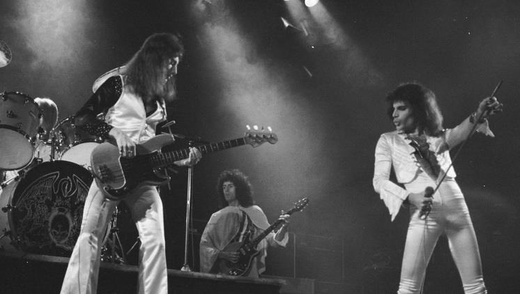 Koncert kapely Queen v Dolby Atmos
