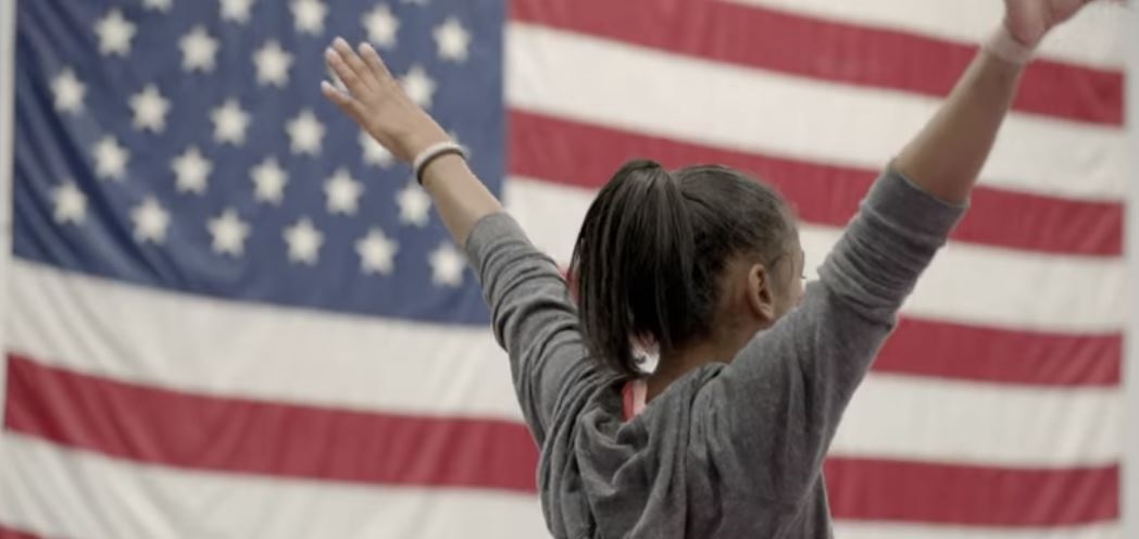 Cena zlata: Odhalenie kandlu americkej gymnastiky - dleit film tohto roka