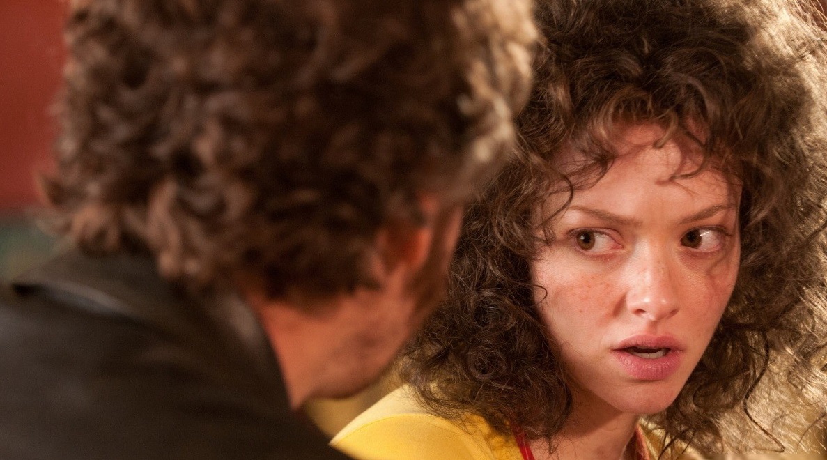 Producenti pornofilmu „Hlboké hrdlo“ žalujú snímku „Lovelace“